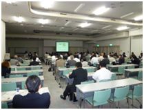 会場の様子